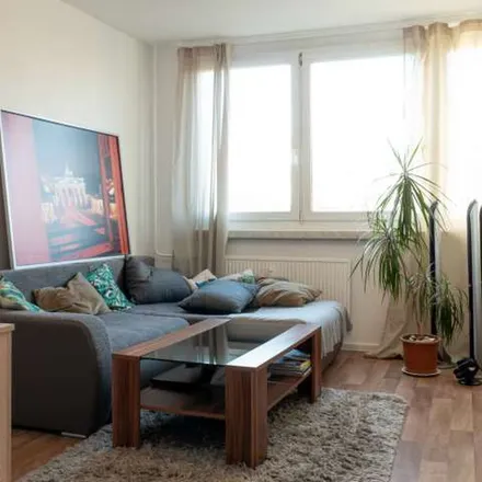 Image 5 - Mehrower Allee, 12687 Berlin, Germany - Apartment for rent