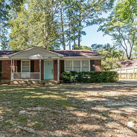 Image 1 - 1189 Fairfax Court, Lakeview Heights, Montgomery, AL 36109, USA - House for sale