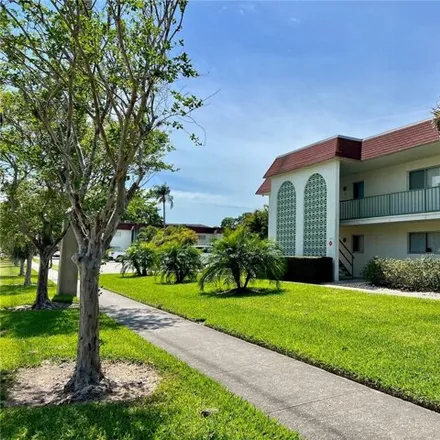 Buy this 2 bed condo on 3598 Pinecrest Street in Sarasota County, FL 34239