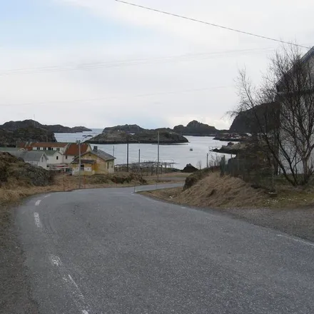 Image 5 - 8370 Leknes, Norway - House for rent