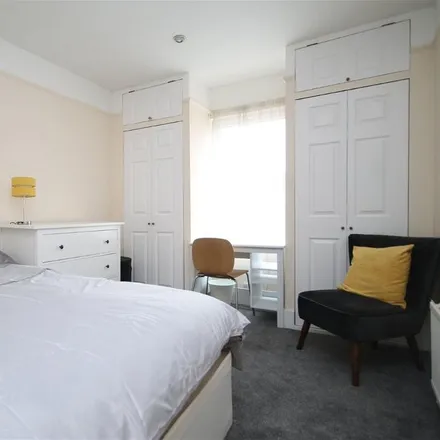 Rent this 5 bed room on Vanity Hair in Clifton Road, Worthing