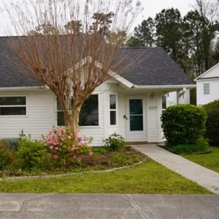 Buy this 3 bed house on 4246 Belmont Circle in New Hanover County, NC 28405