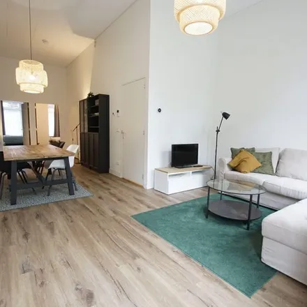 Rent this 2 bed apartment on Praediniussingel 1d in 9711 AA Groningen, Netherlands