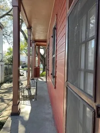 Image 6 - 1015 Louisiana Avenue, New Orleans, LA 70115, USA - House for sale