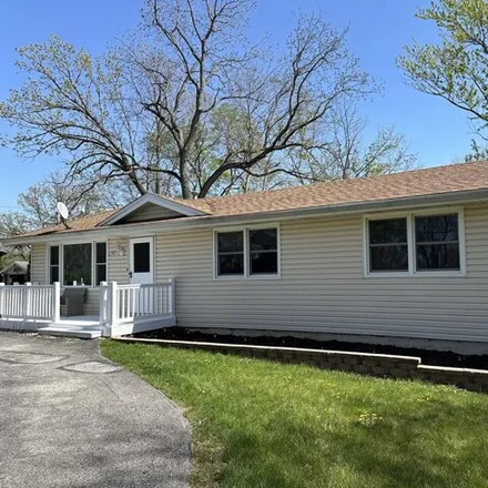 Buy this 3 bed house on 25827 West Bridge Street in Channahon, IL 60410