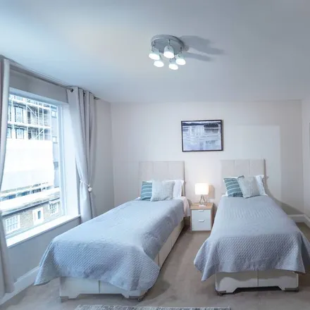 Rent this 2 bed apartment on London in W1H 4LG, United Kingdom