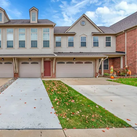 Image 3 - 23459 Clarewood Street, Macomb Township, MI 48042, USA - Townhouse for sale