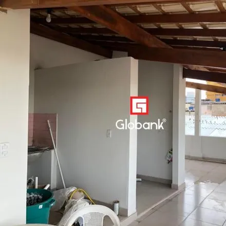 Rent this 4 bed apartment on Rua Governador Valadares in Centro, Montes Claros - MG