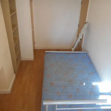 Image 7 - Treorky Street, Cardiff Cycleway 1, Cardiff, CF24 4HT, United Kingdom - Apartment for rent