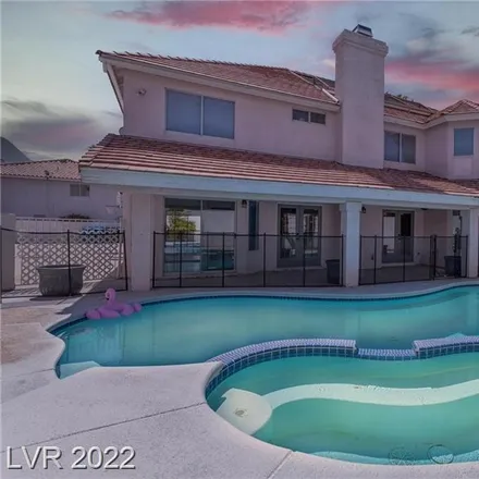 Buy this 6 bed loft on 9101 Bahama Bay Court in Spring Valley, NV 89147