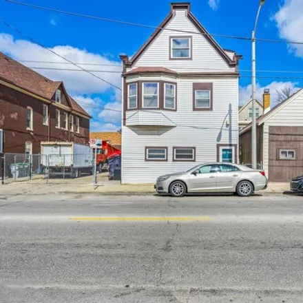 Buy this studio house on 1524 in 1526 West Mitchell Street, Milwaukee