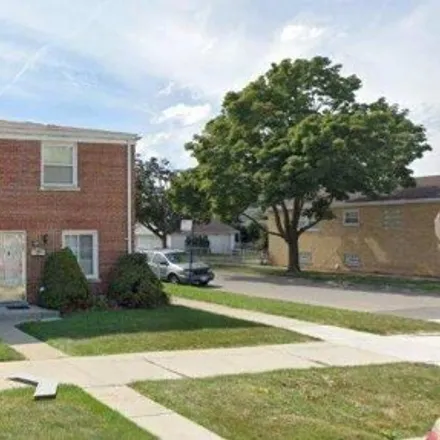 Buy this 2 bed house on 4061 West 58th Street in Chicago, IL 60629