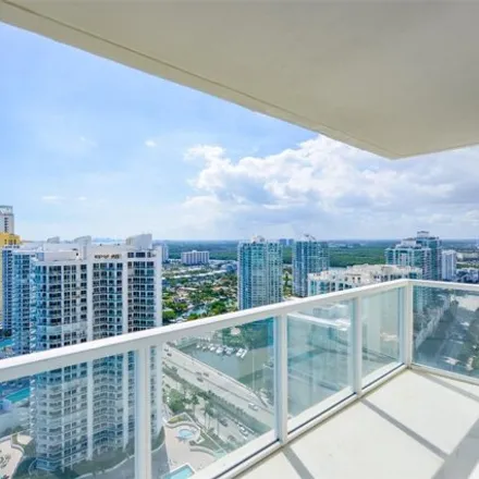 Image 4 - La Perla Ocean Residences, 16699 Collins Avenue, Sunny Isles Beach, FL 33160, USA - Condo for sale