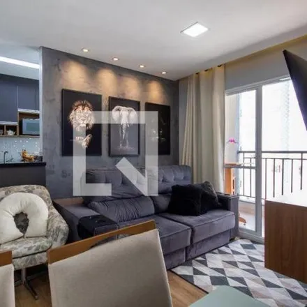Rent this 2 bed apartment on Living Magic 1 - T1 in Avenida Manoel Pedro Pimentel 101, Parque Continental