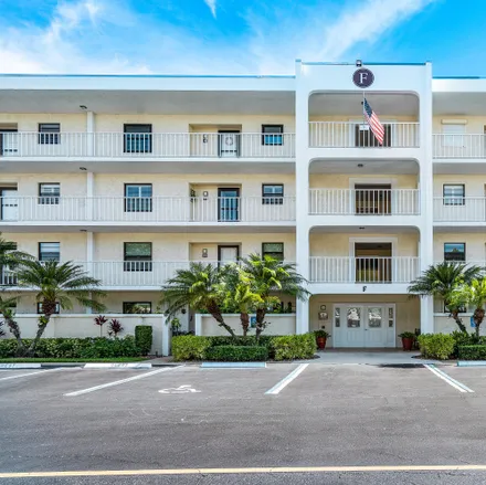 Buy this 2 bed condo on 298 West Avenue A in Belle Glade, FL 33430