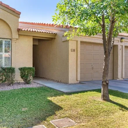 Buy this 2 bed house on 997 South Greenfield Road in Mesa, AZ 85206