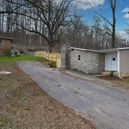 Buy this 4 bed house on 1507 Randolph Drive Southwest in Cleveland, TN 37311