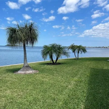 Rent this 1 bed condo on 1064 North Paula Drive in Palm Harbor, FL 34698