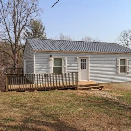 Buy this 2 bed house on 2710 Goldenrod Road in Montgomery County, VA 24149