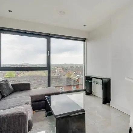 Rent this 1 bed apartment on The Gallery in Ventry Lane, Linen Quarter