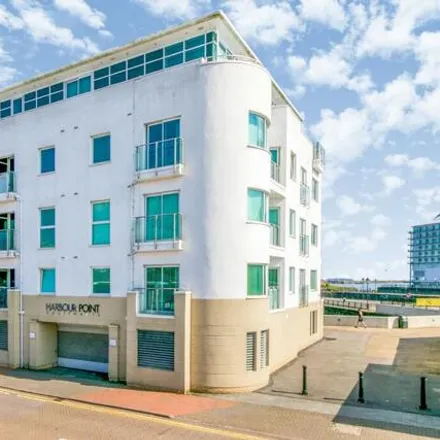 Rent this 2 bed room on Harbour Point Apartments in Stuart Street, Cardiff