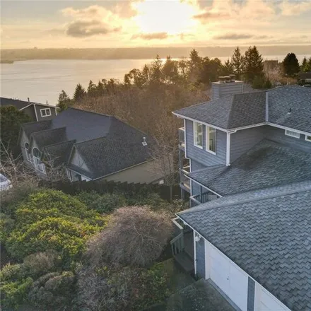 Image 3 - Nelighthouse Drive, Tacoma, WA, USA - House for sale