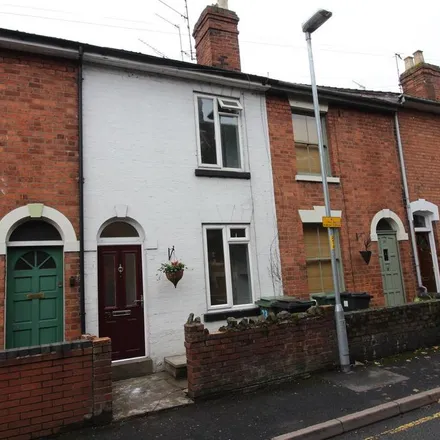Rent this 2 bed townhouse on Northfield Street in Worcester, WR1 1NS