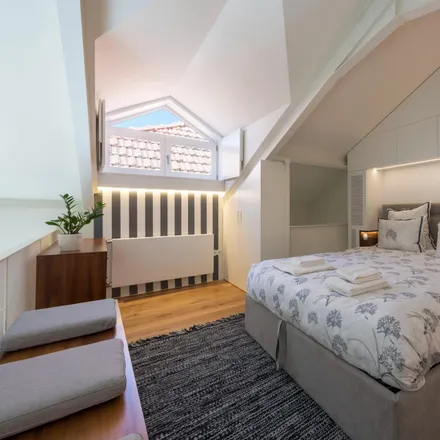 Rent this 1 bed apartment on Casa dos Sousas e Silvas in Rua do Ferraz, 4000-030 Porto