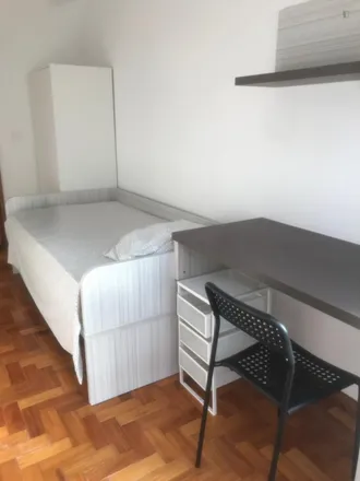 Rent this 12 bed room on Rua Augusto Luso 147 in 4050-439 Porto, Portugal