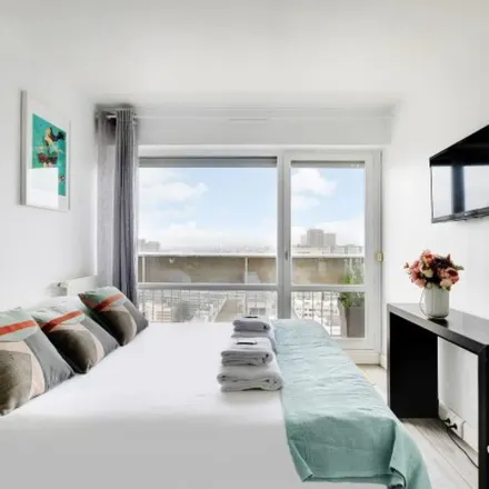Rent this 1 bed apartment on Tour Chéops in 74 Rue Dunois, 75013 Paris