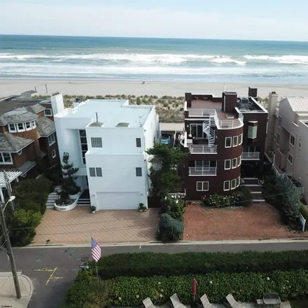 Image 1 - 2005 Beach Terrace, Longport, Atlantic County, NJ 08403, USA - House for sale