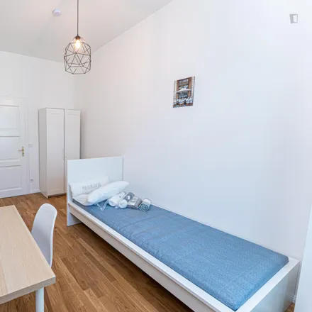 Rent this 4 bed room on Bornholmer Straße 85 in 10439 Berlin, Germany