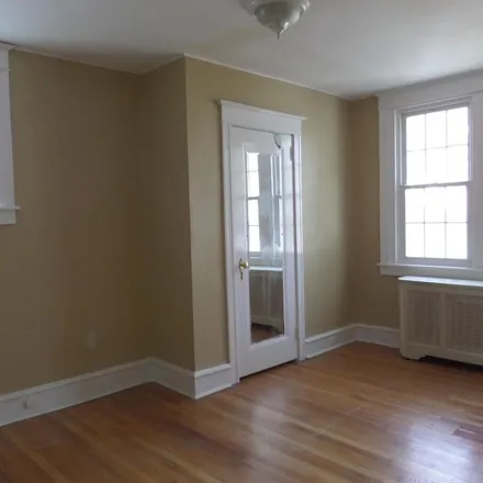 Rent this 3 bed apartment on 635 Arbor Road in Ashmead Village, Cheltenham Township
