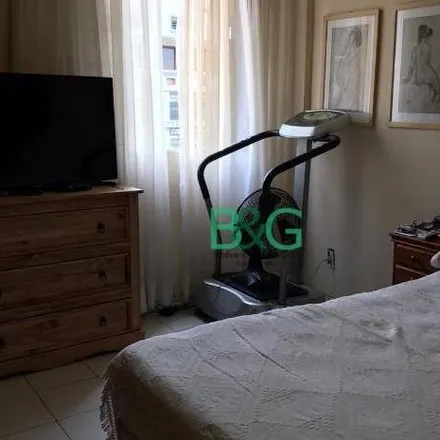 Buy this 1 bed apartment on Rua Vitória 802 in República, São Paulo - SP