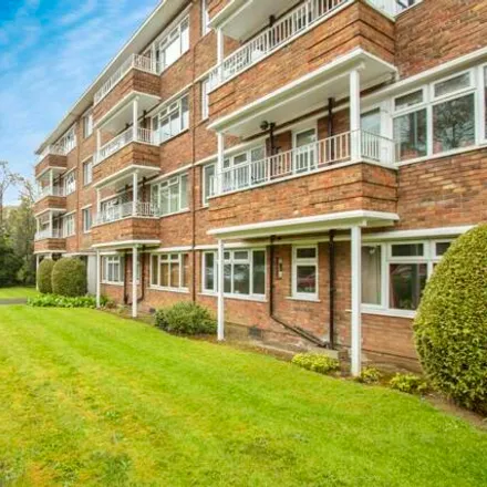 Image 6 - Berkley Manor, Poole Road, Bournemouth, BH12 1BA, United Kingdom - Apartment for sale
