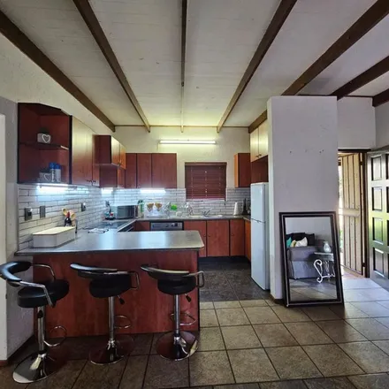 Image 8 - Ebbehout Street, Sharonlea, Randburg, 2188, South Africa - Townhouse for rent