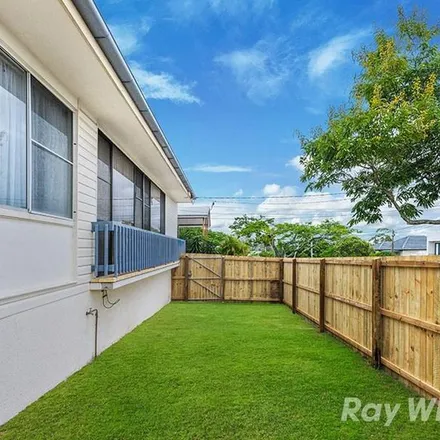 Rent this 4 bed apartment on 93 Blackwood Avenue in Morningside QLD 4170, Australia