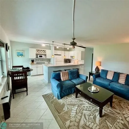 Image 4 - 2753 Grace Drive, Harbor Heights, Fort Lauderdale, FL 33316, USA - Condo for sale