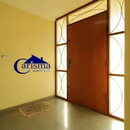 Rent this 4 bed house on Rua Jaguari in Jardim, Santo André - SP