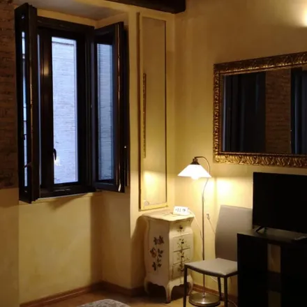 Image 5 - Coop, Via dei Pettinari, 00186 Rome RM, Italy - Apartment for rent