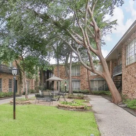 Rent this 1 bed condo on 5000 Westheimer Road in Houston, TX 77056