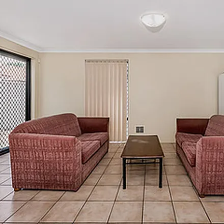 Rent this 6 bed townhouse on Beveridge Street in Bentley WA 6102, Australia