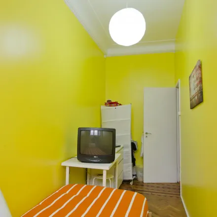 Image 3 - Guest In Ninho, Rua Damasceno Monteiro 91, 1170-221 Lisbon, Portugal - Room for rent