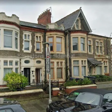 Rent this 5 bed townhouse on 9 Hendy Street in Cardiff, CF23 5EU