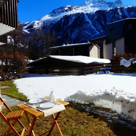 Image 2 - Chemin de la Jorette, 74400 Chamonix-Mont-Blanc, France - Apartment for rent