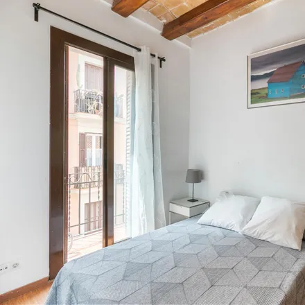 Rent this 2 bed apartment on Carrer de la Legalitat in 21, 08012 Barcelona