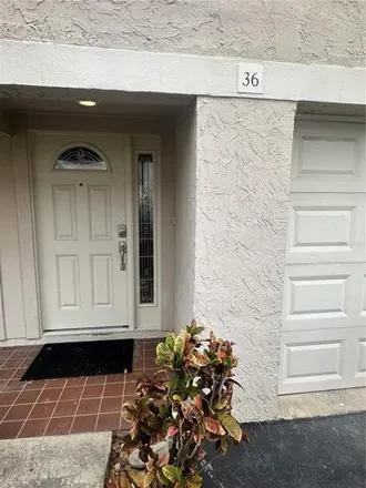 Image 2 - 287 125th Avenue, Treasure Island, Pinellas County, FL 33706, USA - Townhouse for rent
