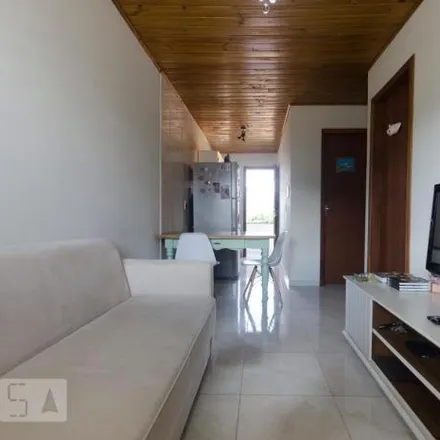 Rent this 2 bed apartment on Servidão Novas Palmeiras in São João do Rio Vermelho, Florianópolis - SC