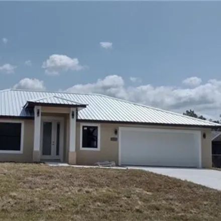 Buy this 4 bed house on 5214 Ivory Drive in Sebring, FL 33875