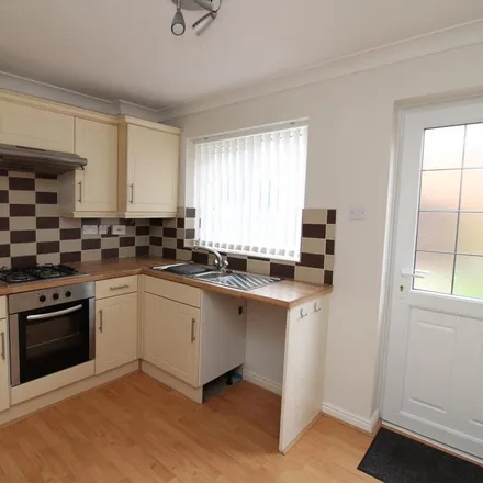 Image 5 - Peregrine Close, Hull, HU4 6UA, United Kingdom - House for rent